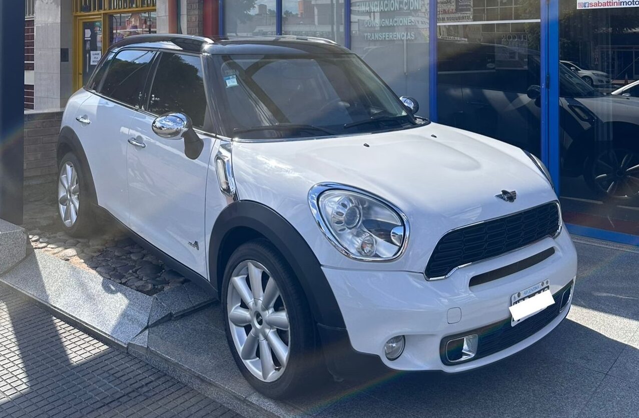 Vehículo 04 - MINI COOPER S COUNTRYMAN